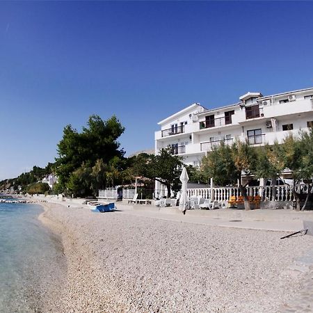 Apartments Petricevic Подстрана Екстериор снимка